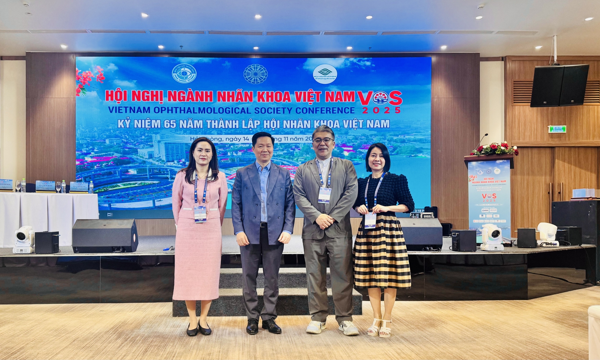 Đại diện Bệnh viện mắt Quốc tế Nhật Bản tham gia Hội nghị Nhãn khoa Việt Nam 2025 