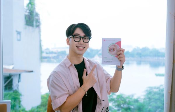 mổ cận mo-can