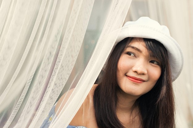 mat-duoi-anh-nang mắt dưới ánh nắng