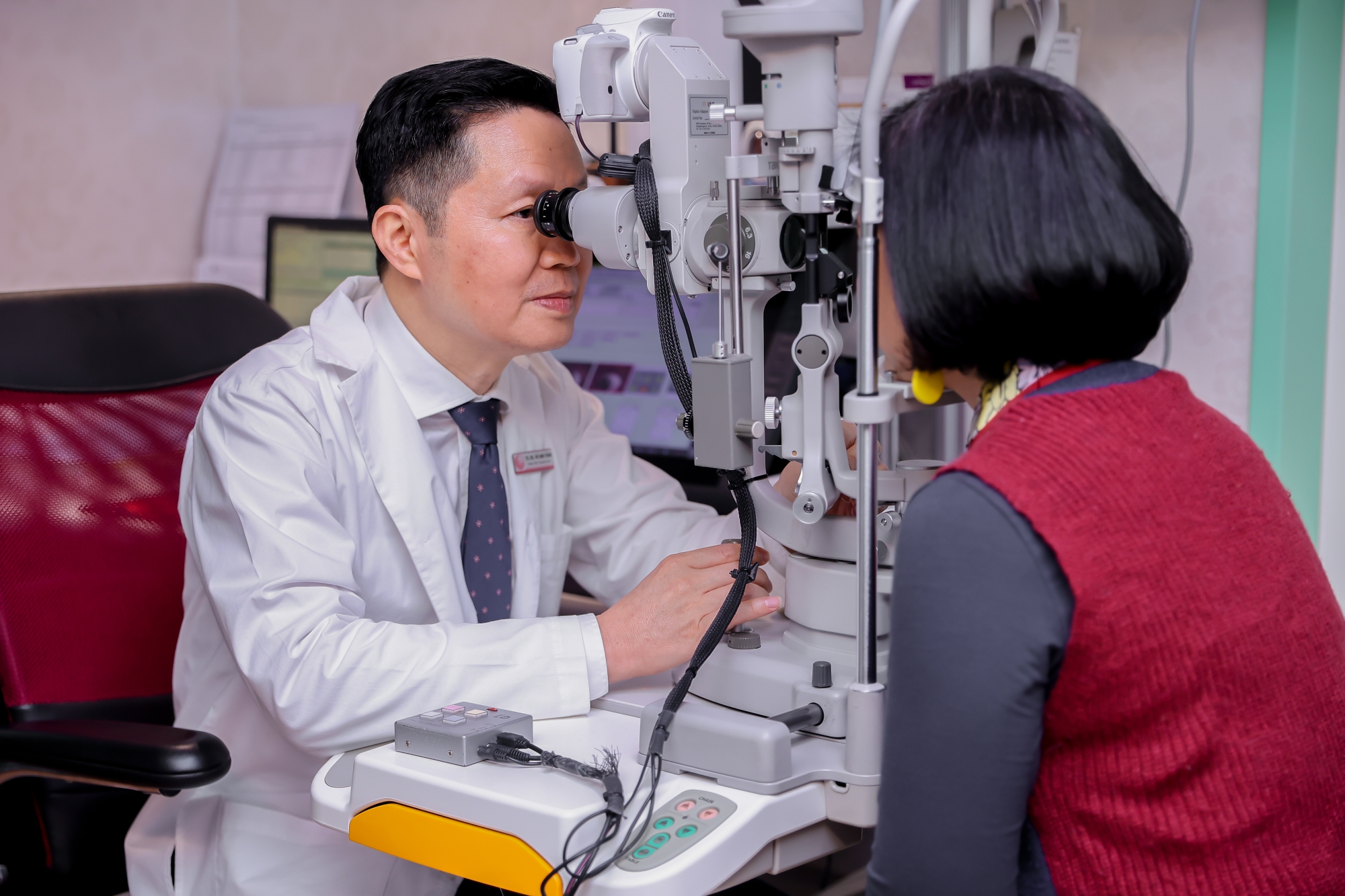 Khám bệnh glocom bệnh viện mắt quốc tế Nhật Bản